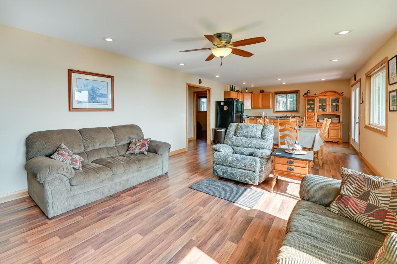 Kentucky Lake Getaway With Lookout Deck, Water View! New Concord Buitenkant foto