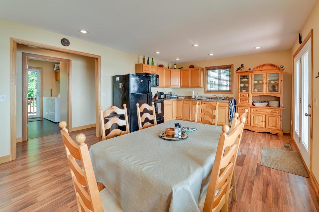 Kentucky Lake Getaway With Lookout Deck, Water View! New Concord Buitenkant foto